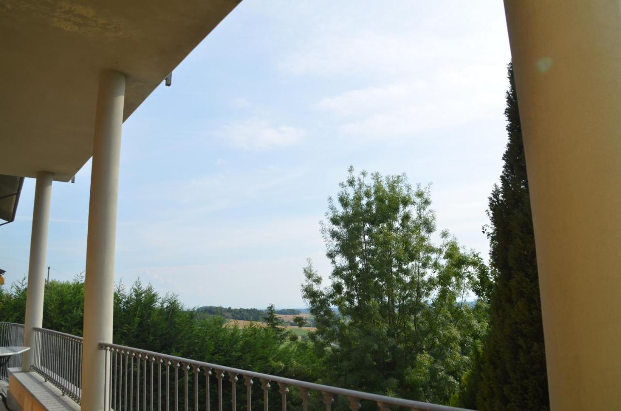 Villa Patrizia Монкалво Екстериор снимка